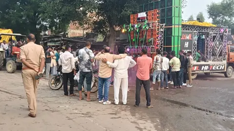 श्रावस्ती के गांवों में कृष्ण जन्मोत्सव पर भव्य शोभायात्रा और भक्ति का महौल