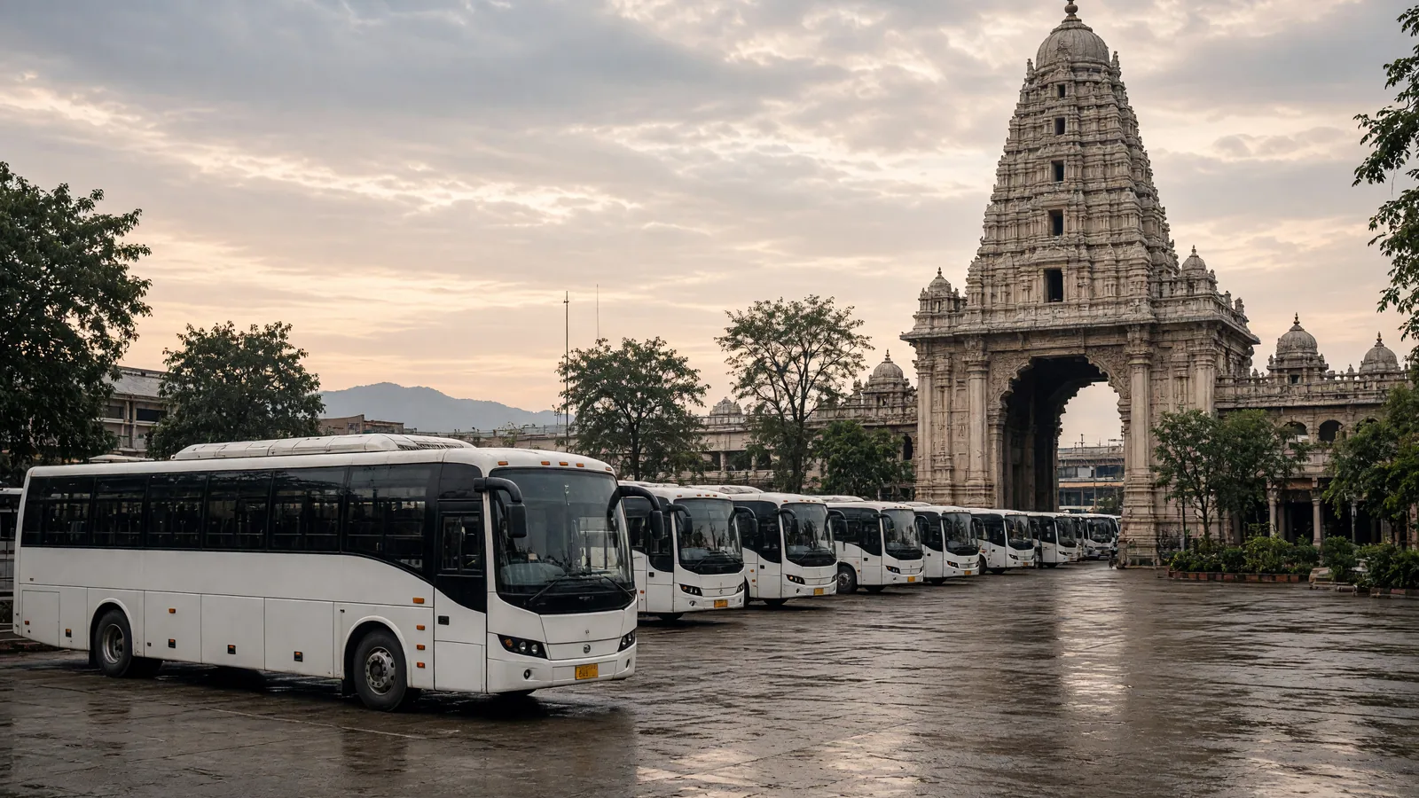 APSRTC to run 5,261 special buses to clear Dasara rush