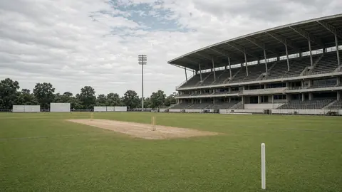 India Women Reach 18/1 After Restricting Zimbabwe Women to 114/5