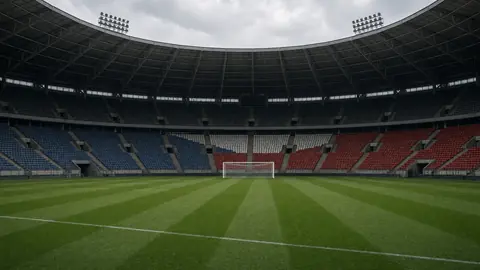 Harry Kane scores twice as England cruise past Czechia on 125th cap