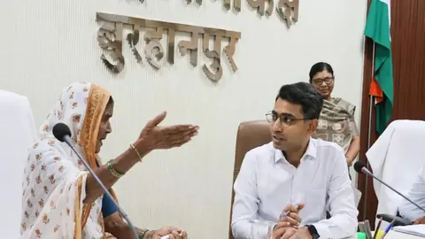 New Burhanpur Collector Gives Personal Number to Man With Disability