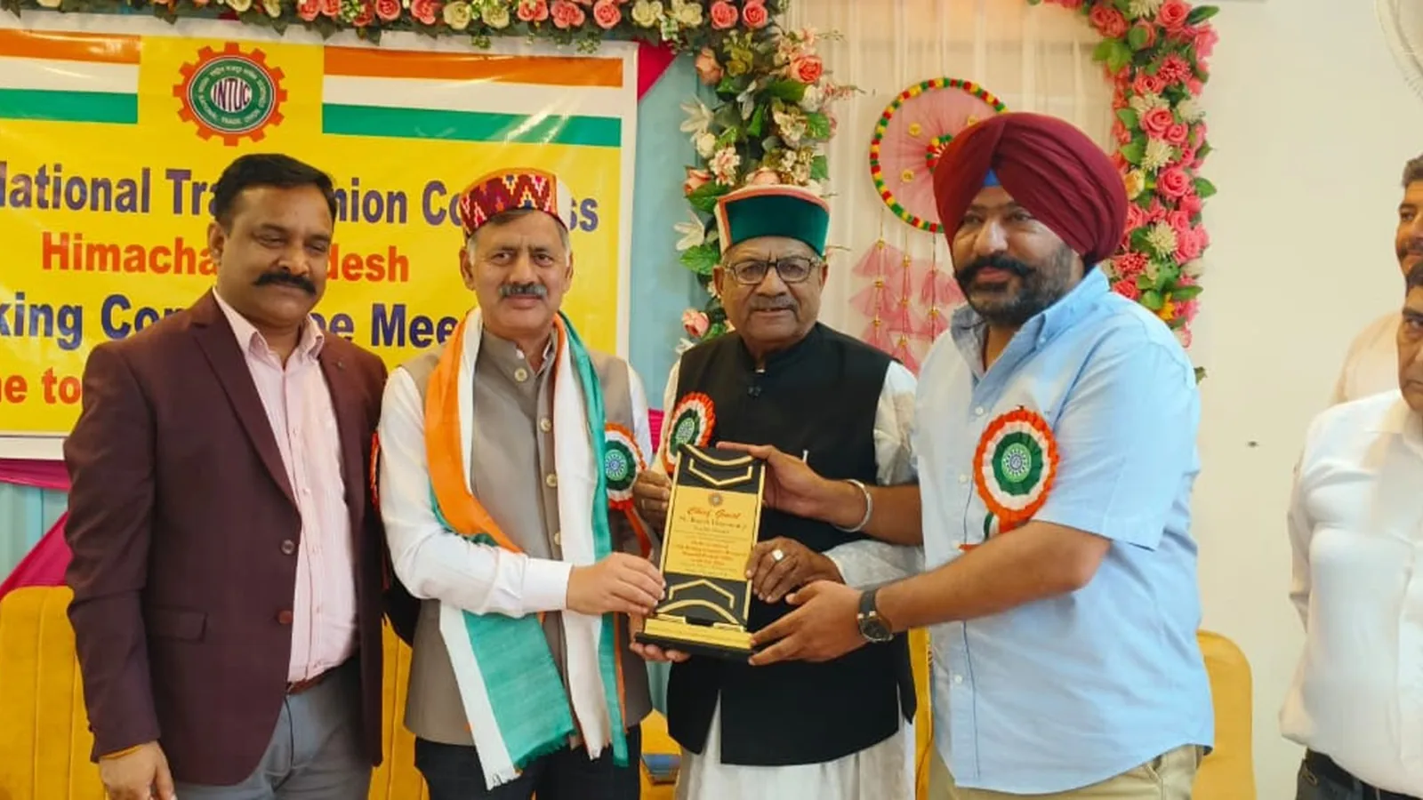 राजेश धर्माणी ने मजदूरों के लिए मजबूत श्रम कानूनों पर जोर दिया