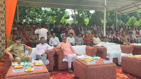 हमीरपुर में ग्राम चौकीदारों से वर्चुअल संवाद करेंगे सीएम योगी आदित्यनाथ