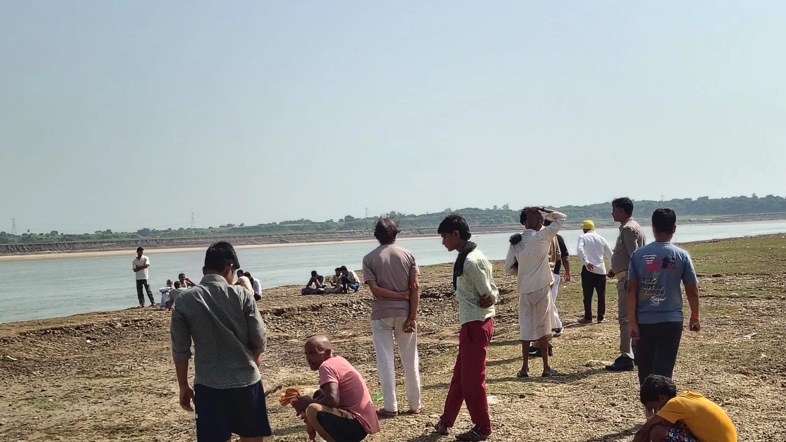 हमीरपुर में यमुना में नहाने गया 18 वर्षीय युवक डूबा, रविवार को शव मिला