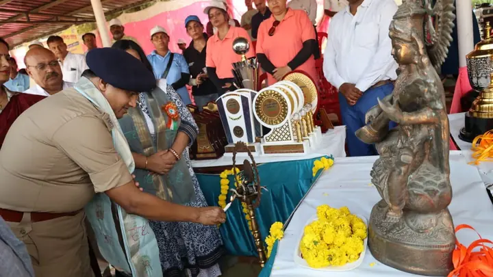 Hathras District Athletics Competition Concludes, Winning Student Athletes Honoured