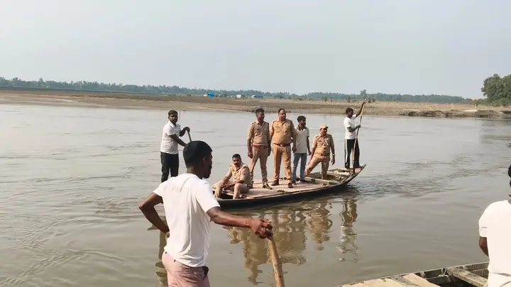 Durga Idol Immersion Begins in Amethi, 407 Idols to Be Immersed