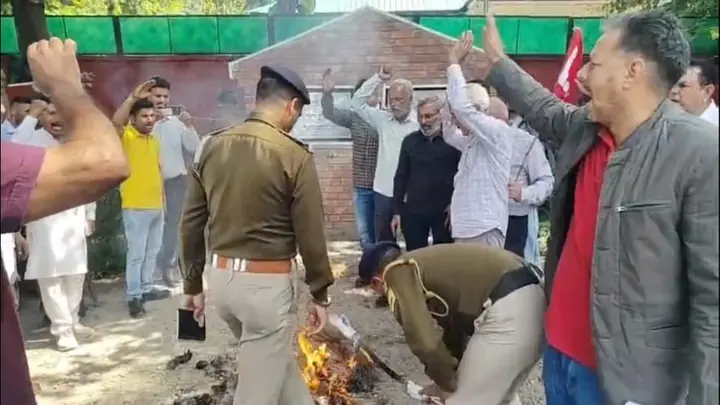 Left-wing groups protest in Bilaspur over alleged deletion of 13.8 crore votes