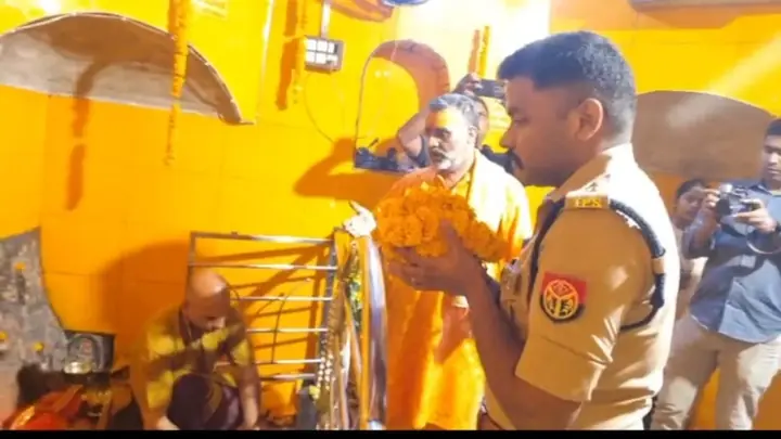 Sharadiya Navratri Begins, Heavy Devotee Crowds Gather at Amethi Temples