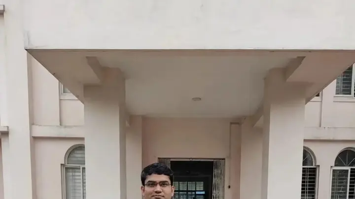 Farmer’s Son Jainendra Kumar Nigam Secures 12th Rank, Becomes DSP