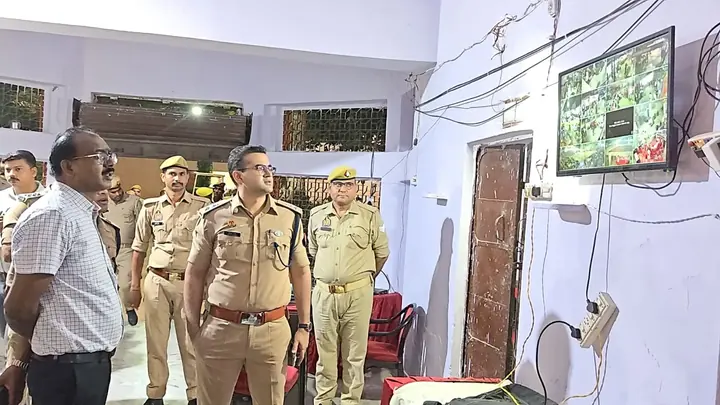 DM, SSP Conduct Foot Patrol, Review Navratri Security Arrangements