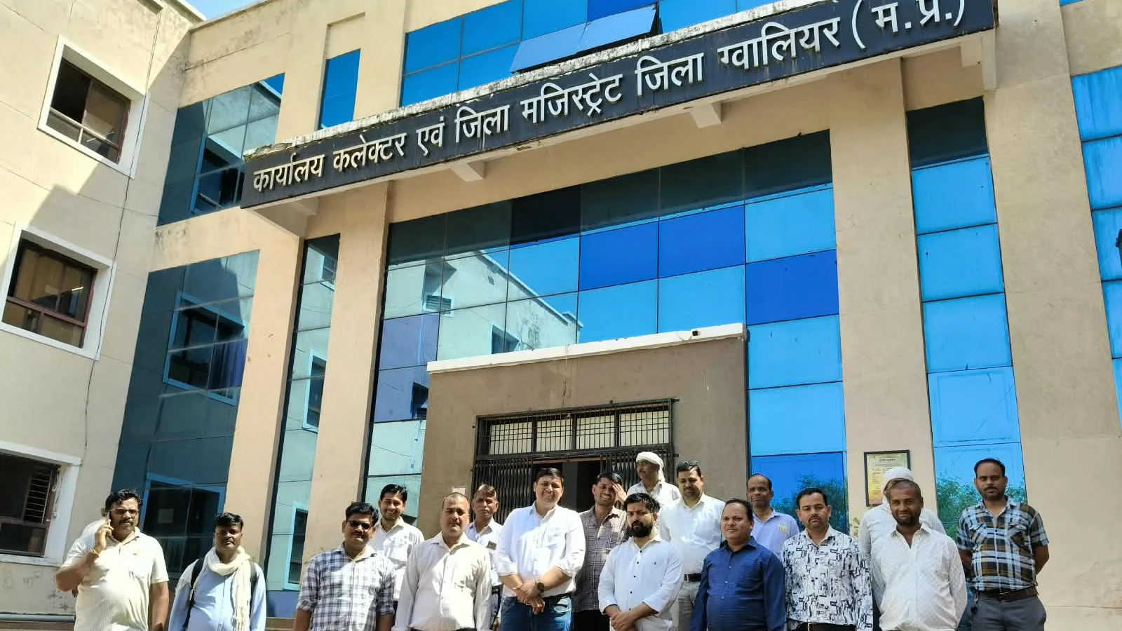 ग्वालियर में बिजली संविदा कर्मचारियों ने दीपावली से पहले हड़ताल की चेतावनी दी