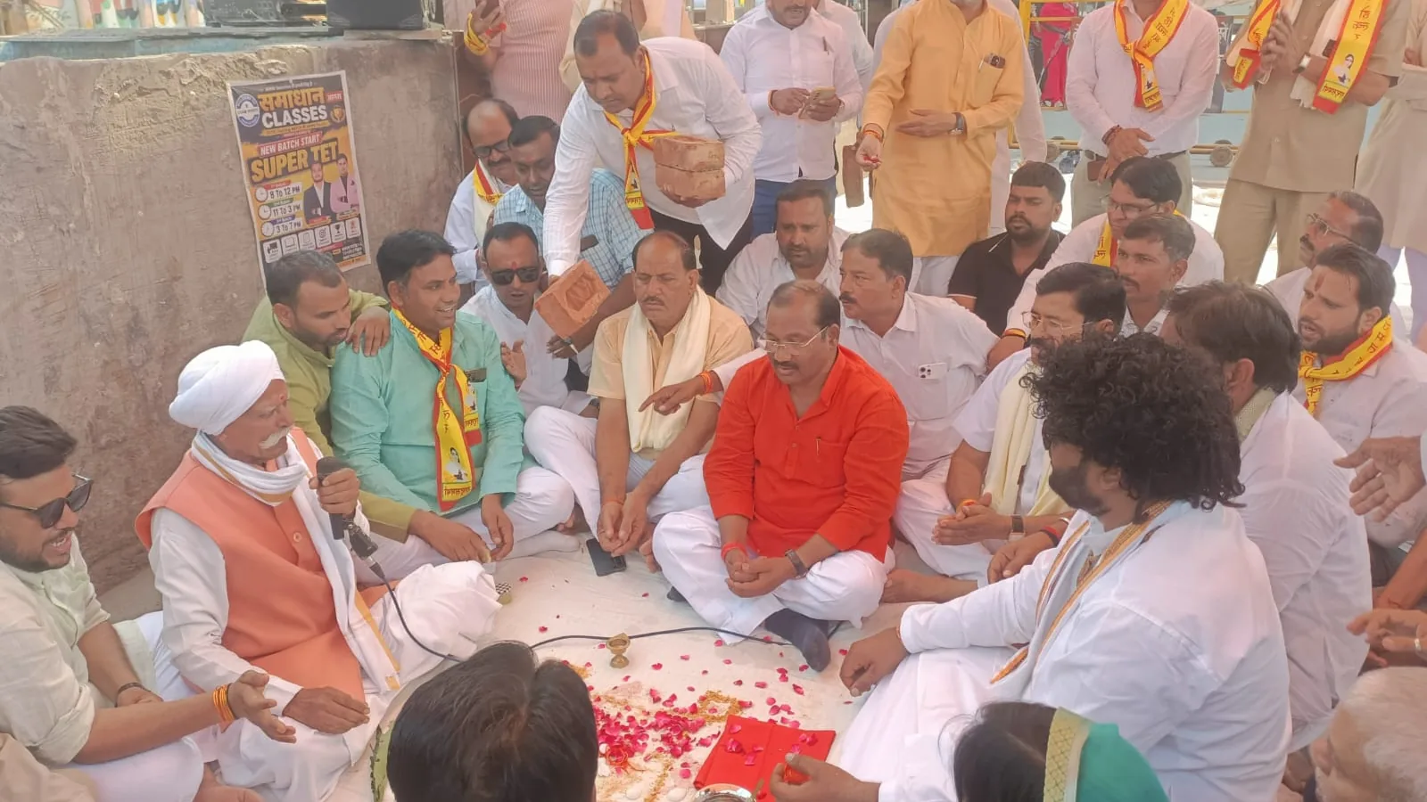 फिरोजाबाद के टूंडला में अहिल्याबाई होलकर की प्रतिमा के लिए भूमि पूजन
