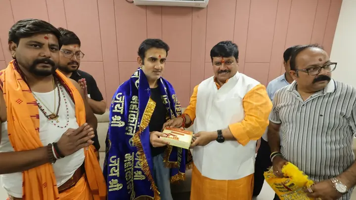 Gautam Gambhir, Sitanshu Kotak Visit Mahakaleshwar Temple Ahead of T20 Match