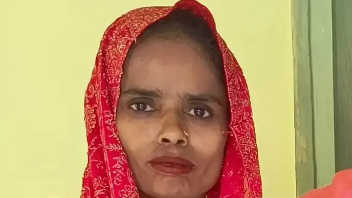 संभल में तेज रफ्तार डंपर की टक्कर से महिला की मौत