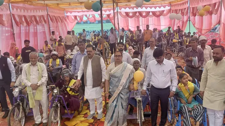 Hathras Distributes 352 Assistive Devices To Persons With Disabilities