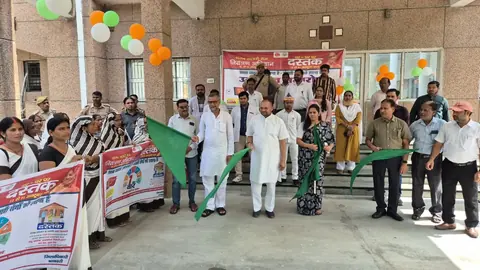 Shravasti Launches Communicable Disease Drive Amid Post-Flood Infection Risk