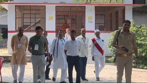 Hamirpur DM Inspects 12 PET Centres as 10,272 Candidates Sit Exam