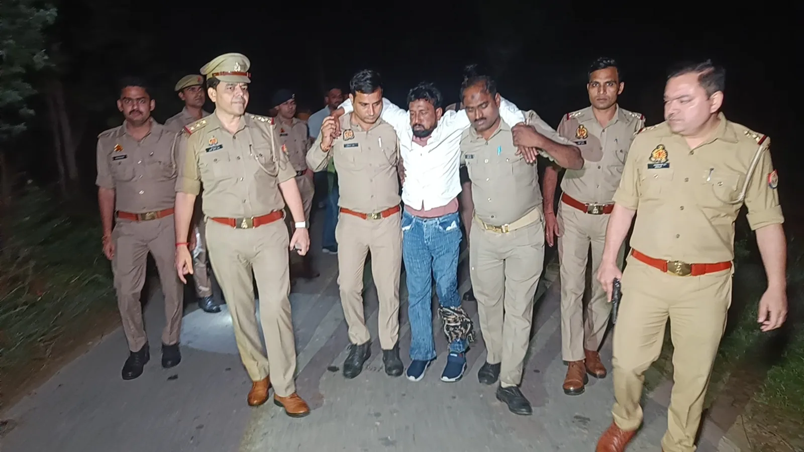 मुजफ्फरनगर में पुलिस मुठभेड़ में टप्पेबाजी का आरोपी घायल गिरफ्तार