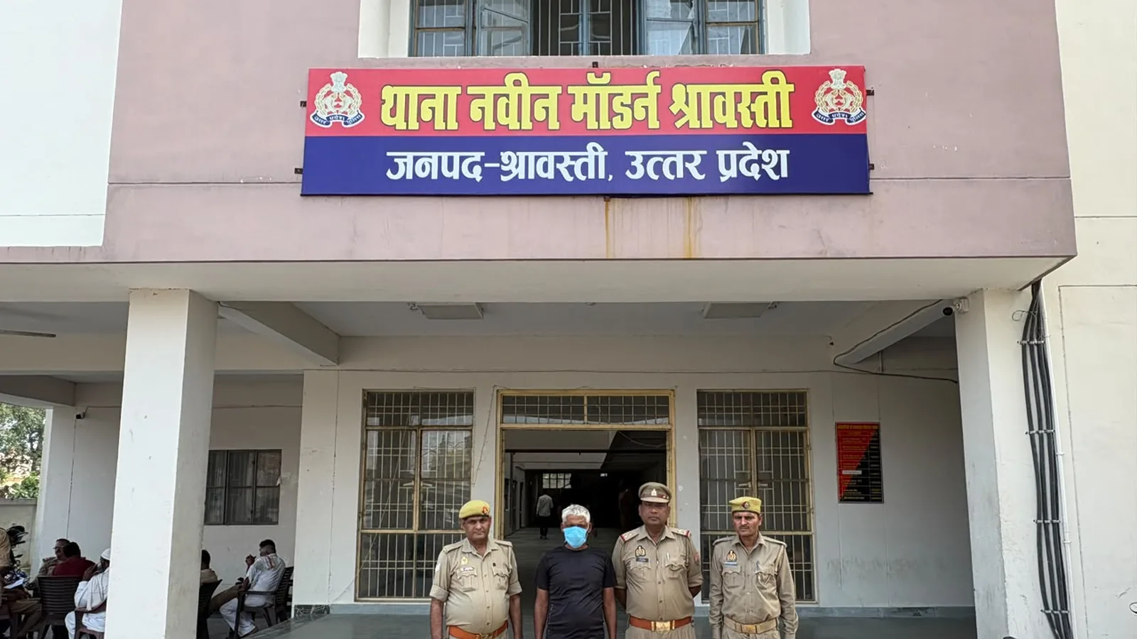 श्रावस्ती में महिला की हत्या के आरोप में ई-रिक्शा चालक गिरफ्तार