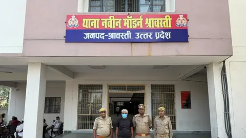 E-Rickshaw Driver Arrested In Shravasti Woman’s Murder Case, Police Allege Rape Bid