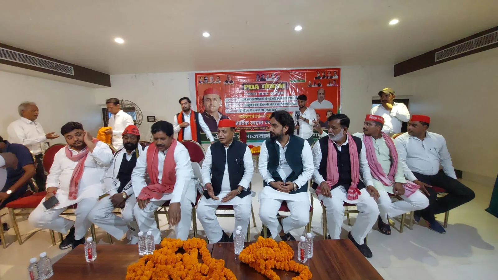 Samajwadi Party Alleges BJP Failed Youth, Farmers In Pratapgarh
