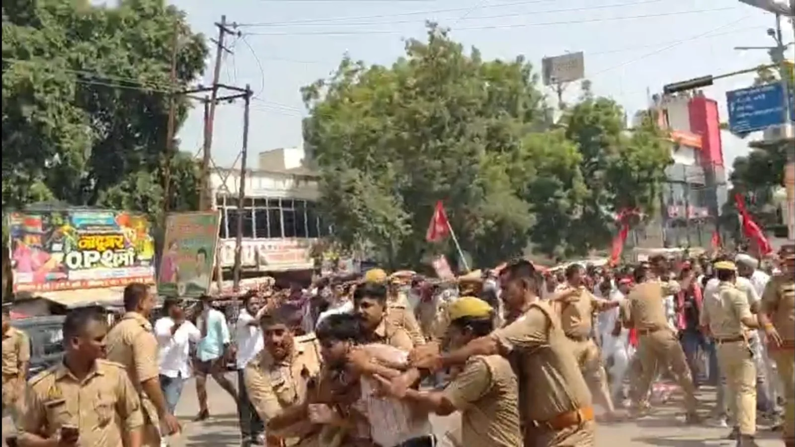 SP Workers Detained After Clash With Police During Raebareli Protest