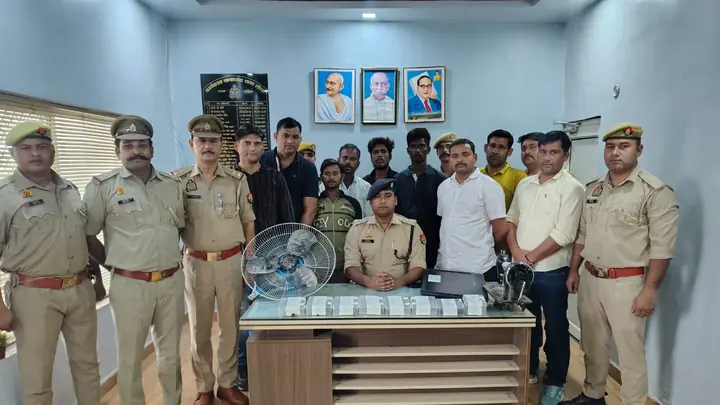 Aligarh Police Arrest Four in Khereshwar House Theft, Recover Stolen Valuables