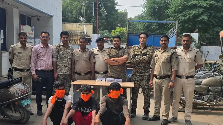 मुरैना में तीन बदमाश गिरफ्तार, 3 कट्टे और जिंदा कारतूस बरामद