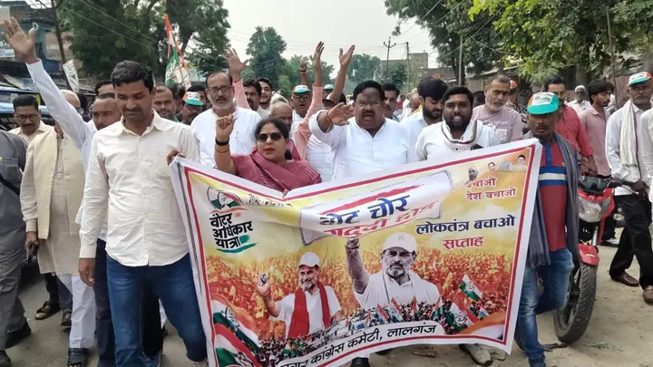 Congress Holds Raebareli Rally, Demands CEC Gyanesh Kumar’s Resignation