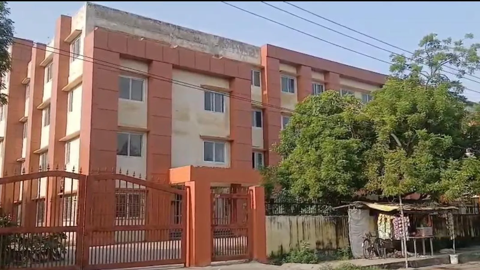 Kanpur South’s 100-bed hospital remains locked seven years after completion