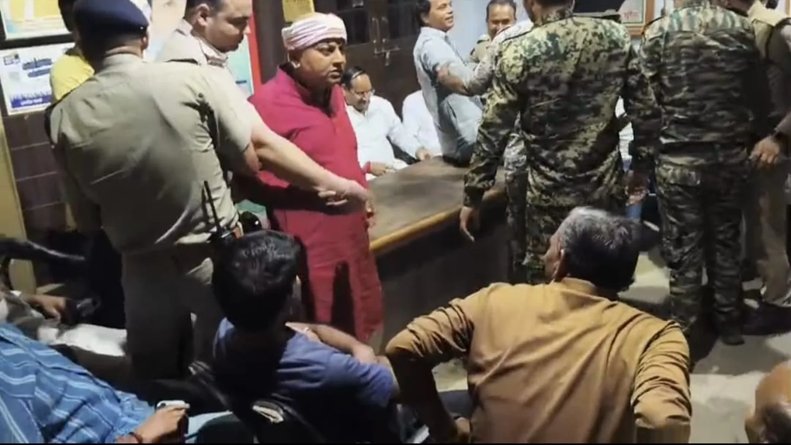 Congress leaders from Morena, Bhind detained en route to Delhi SIR protest