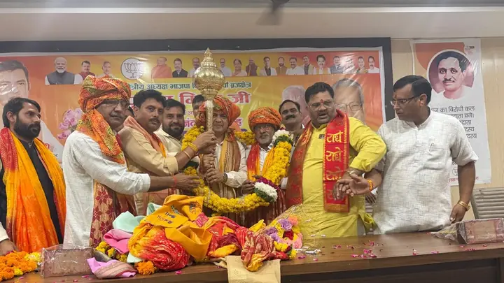 BJP Kisan Morcha’s New Braj President Purnesh Mishra Welcomed in Hathras