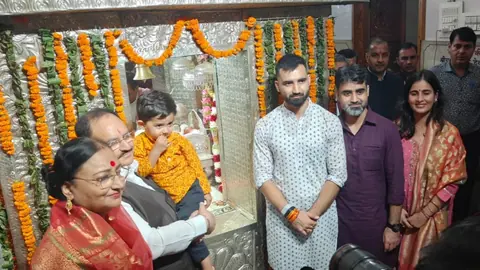 जेपी नड्डा ने बिलासपुर के बाबा नाहर सिंह मंदिर में की पूजा-अर्चना