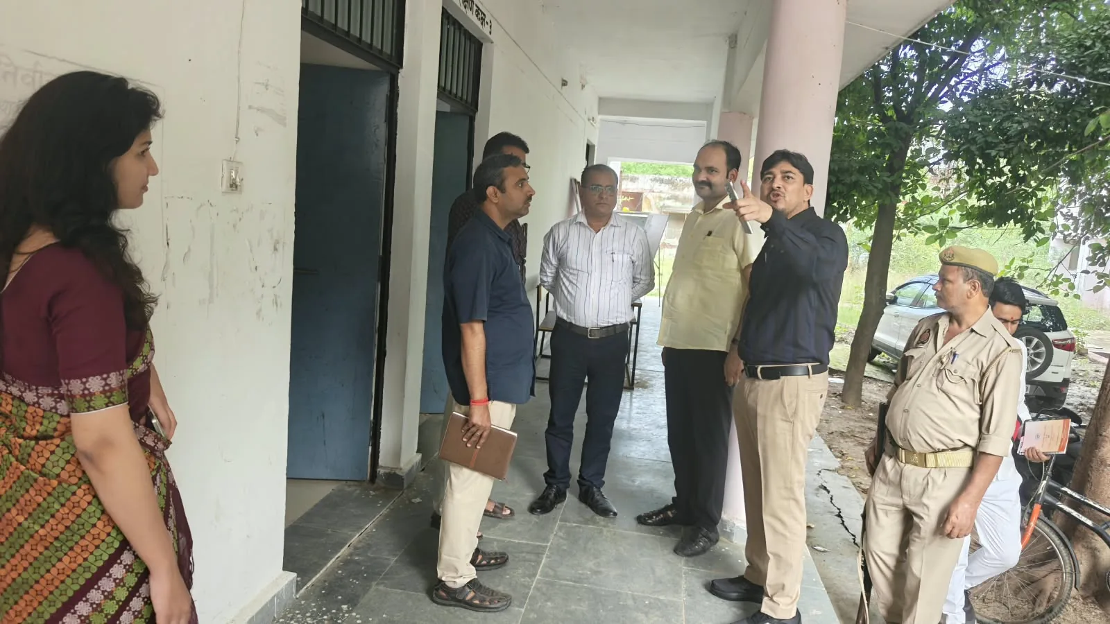 Banda ADM Kumar Dharmendra Inspects DIET Ahead of Census Trainers’ Training