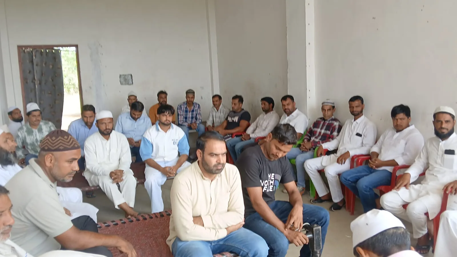 अरबीन चौहान हत्याकांड में परिजनों ने आरोपियों के घरों पर बुलडोजर मांगा