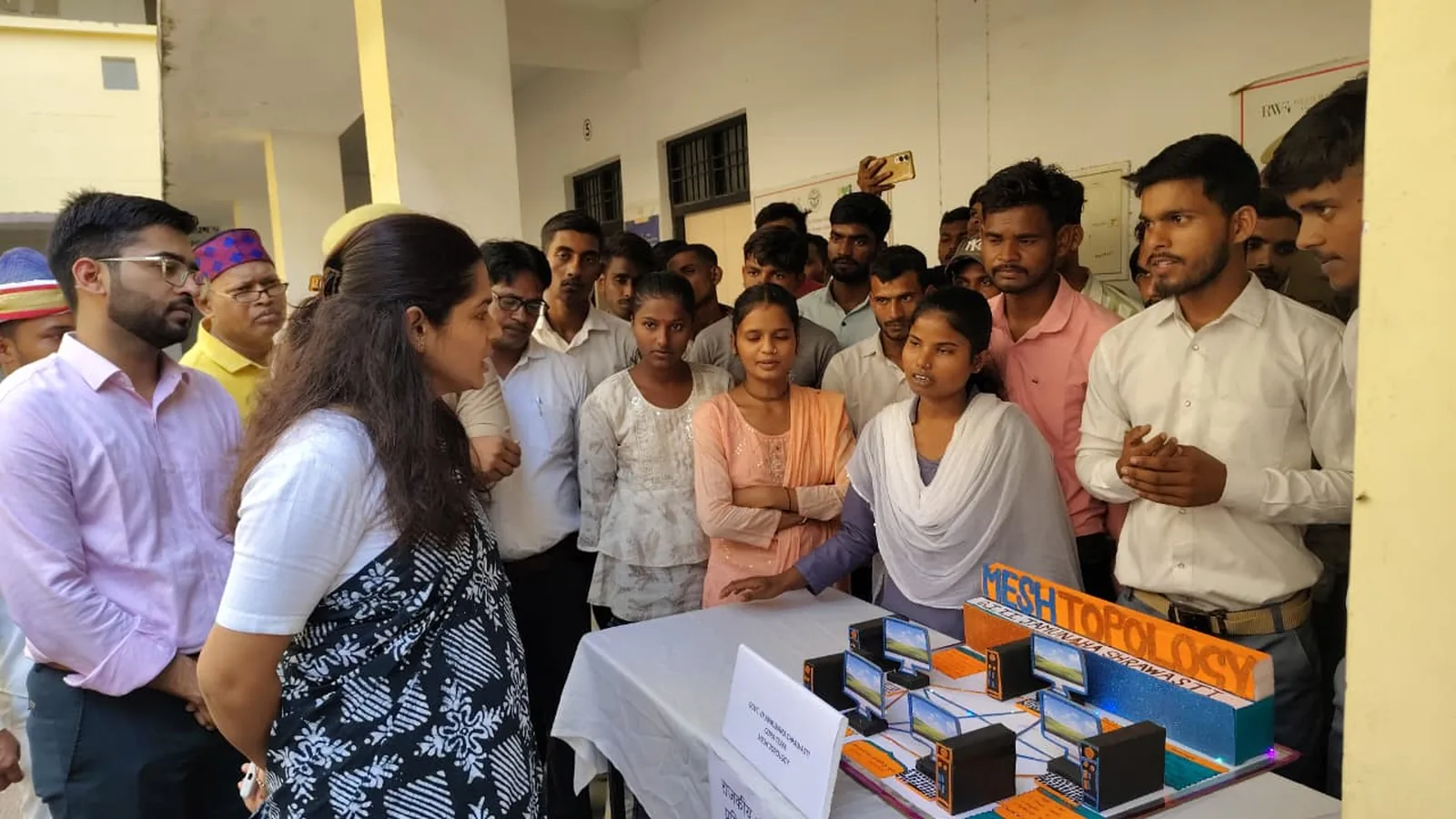 National Innovation Challenge In Shravasti Showcases 17 Student Models