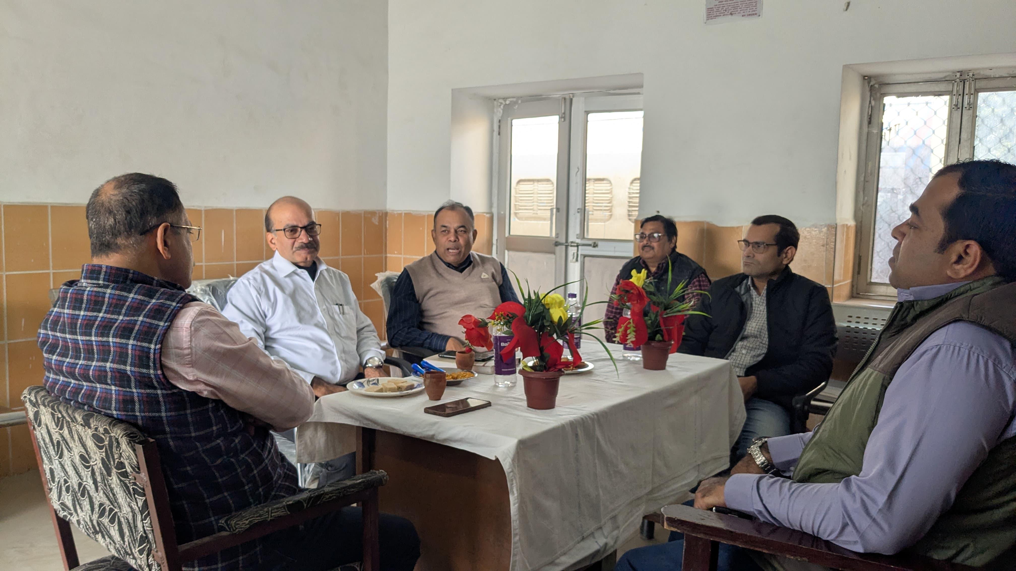 Firozabad's "Eat Right" initiative certifies seven institutions for food safety