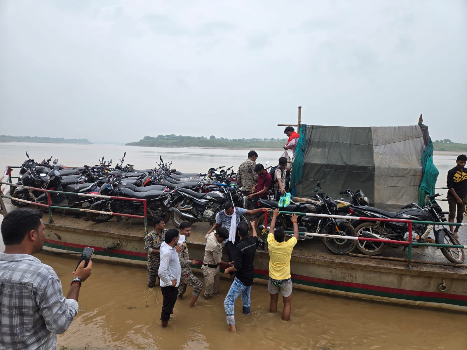 Passenger steamer with 58 people rescued after breakdown on Chambal River