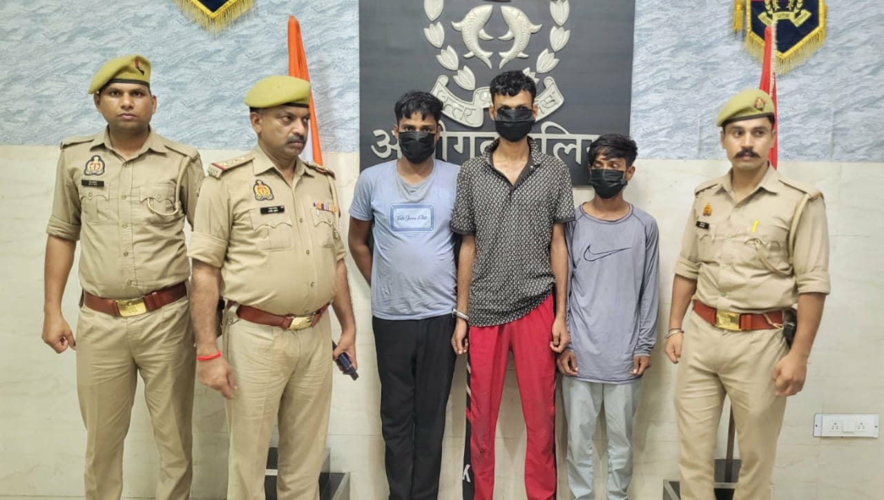 खैर में पुलिस ने 3 चोरों को गिरफ्तार कर 24.50 लाख की बरामदगी की